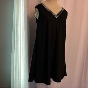 Ark & Co. Dress Little Black Dress V Neck Sleeveless Embellishments Size Small